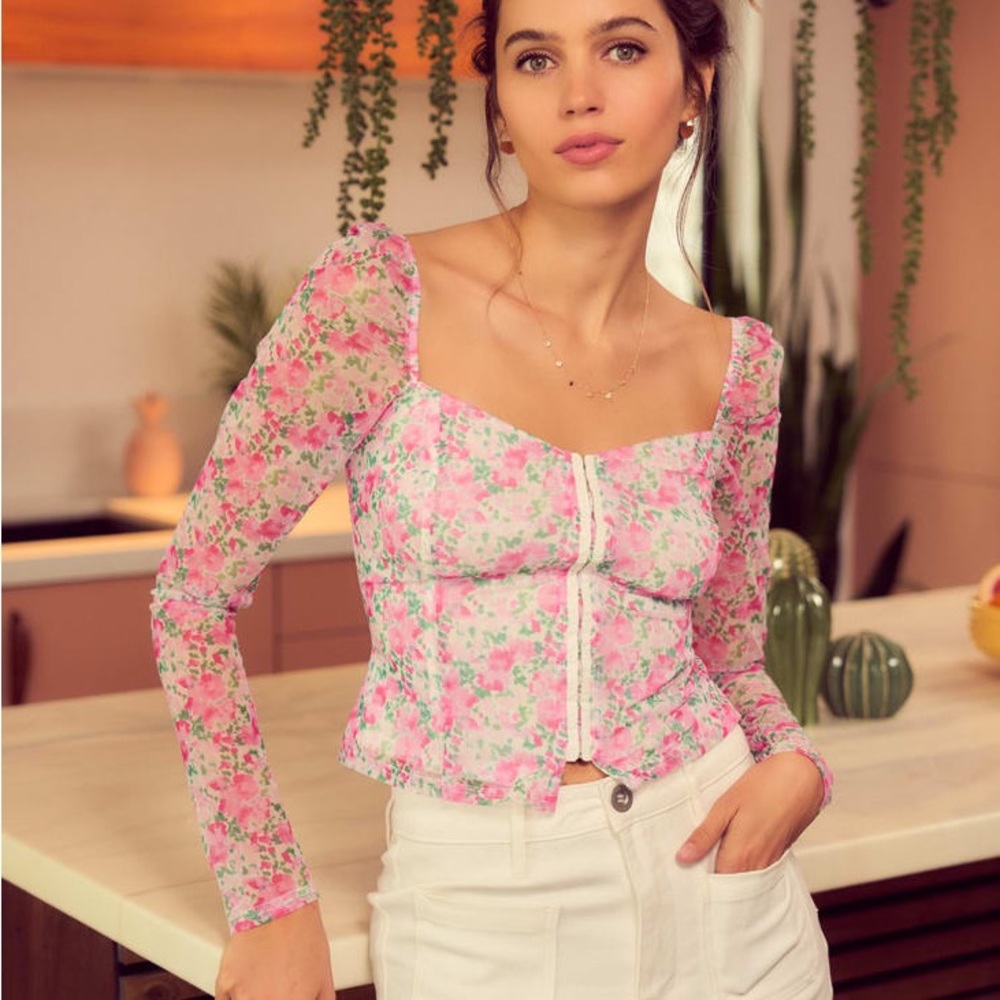 Lulu’s Abundant Admiration Top